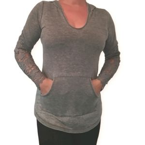 Decree Gray Lace Sleeved Hoodie Size Medium